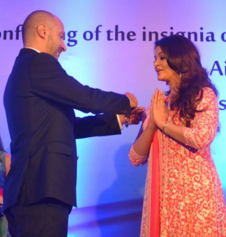 aishwarya rai-‘Knight of the Order of Arts and Letters’