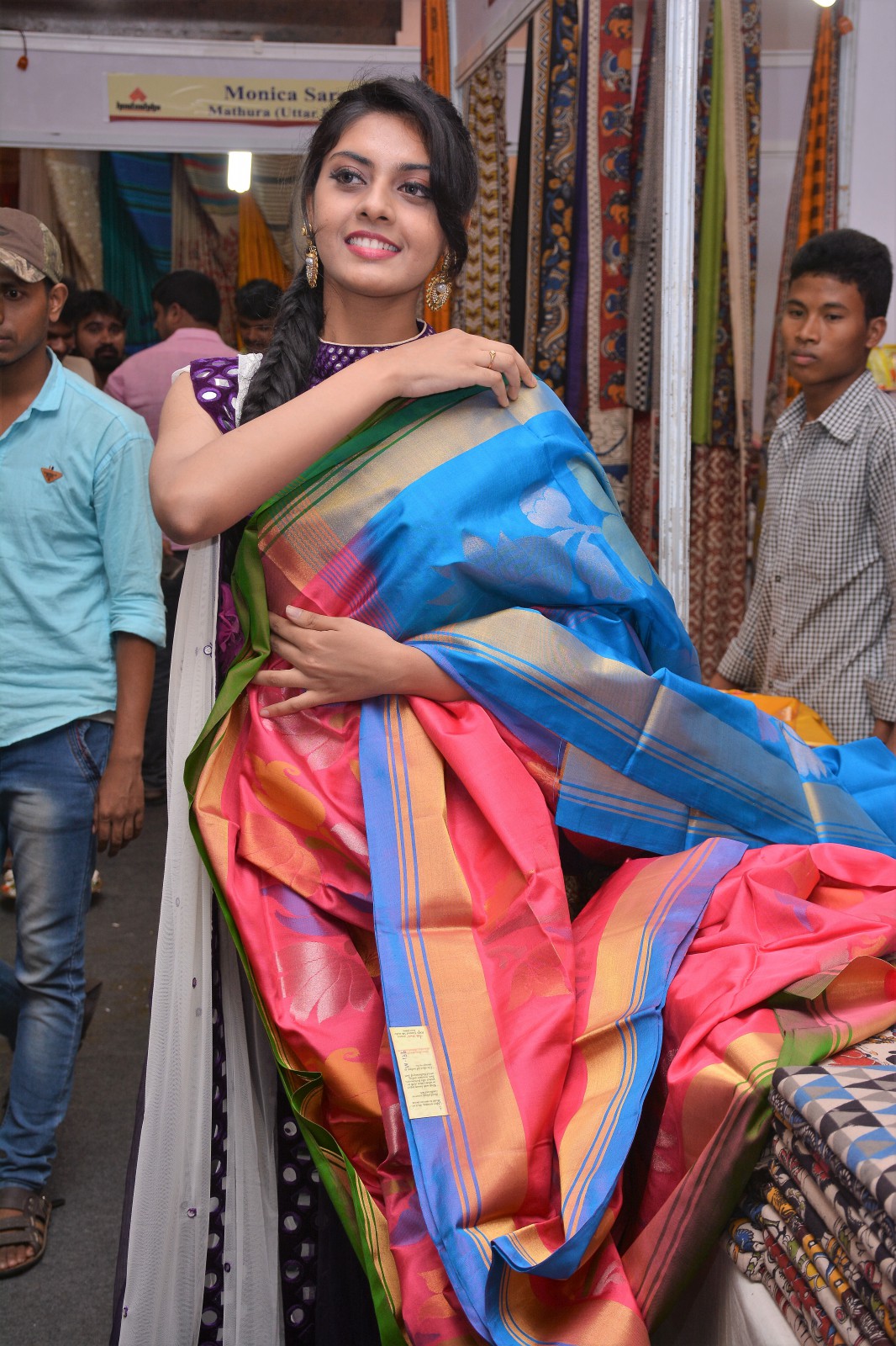 Actress Veena Inaugurates Silk India Expo at Vijayawada