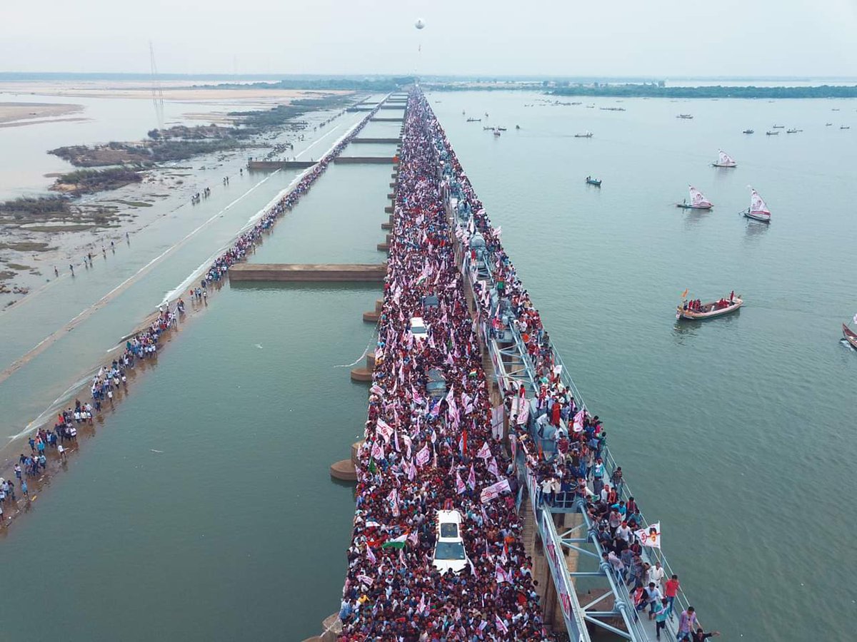 An estimated over 1 million people attended the Kavathu held on Monday on Dhawaleswaram Barrage.